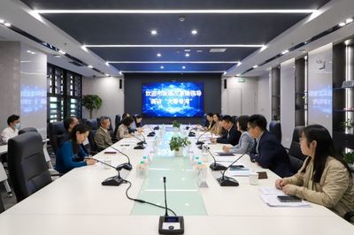 市发展改革委副主任陈彦峰带队走访调研“大零号湾”
